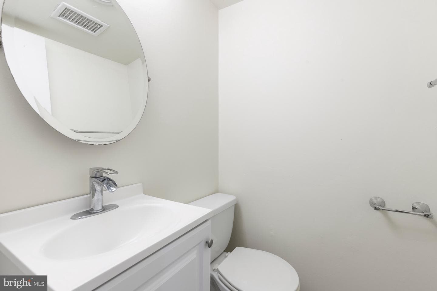 8 Georgetown Court #1-8 photo 9