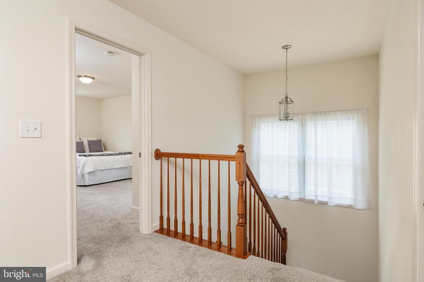 99 Pineview Avenue photo 16