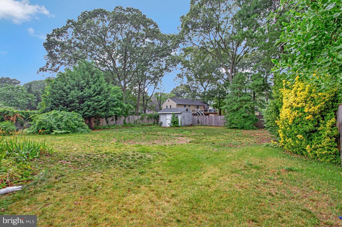 454 Manor Road photo 33