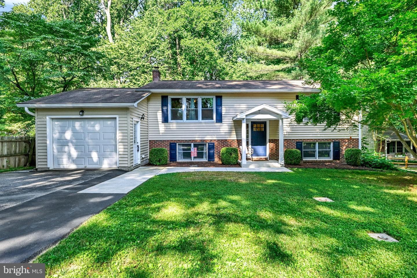 856 Hazel Trail