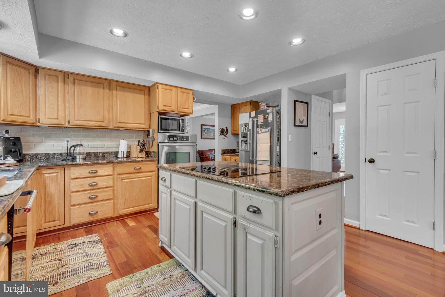 1720 Jasper Lane photo 17