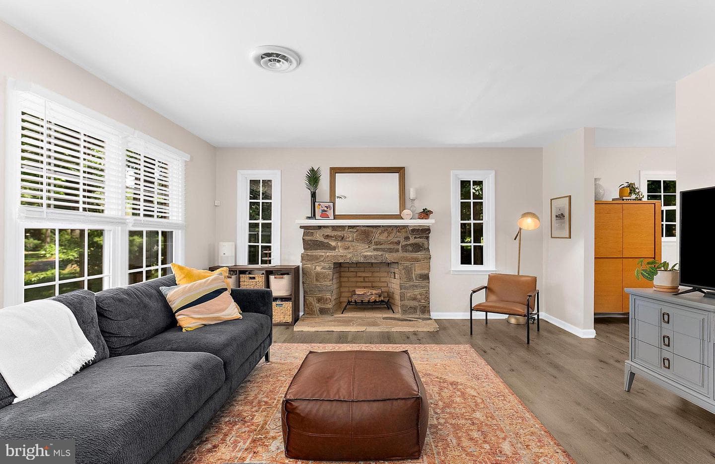 176 Cardamon Drive photo 2