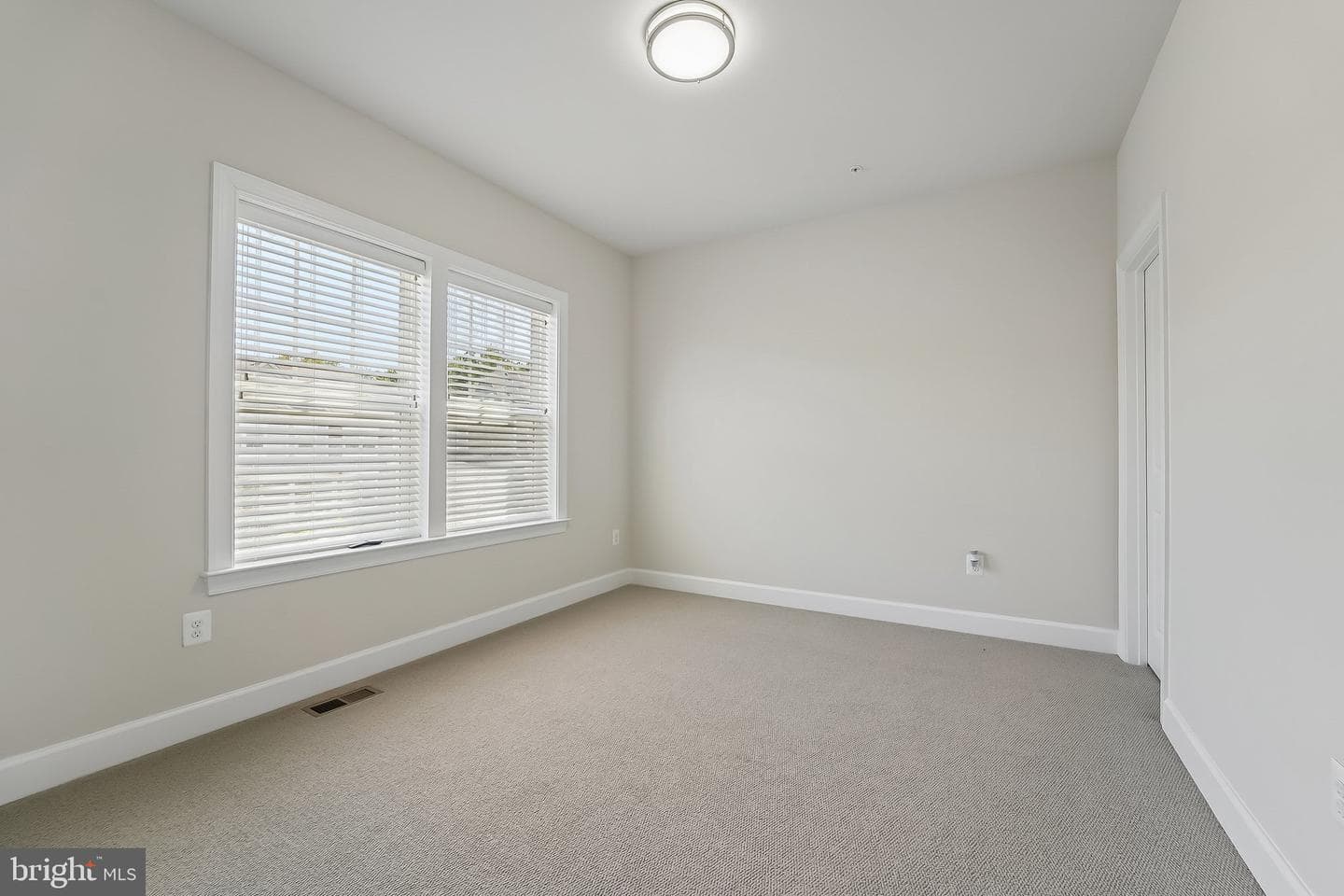 2849 Broad Wing Drive photo 42