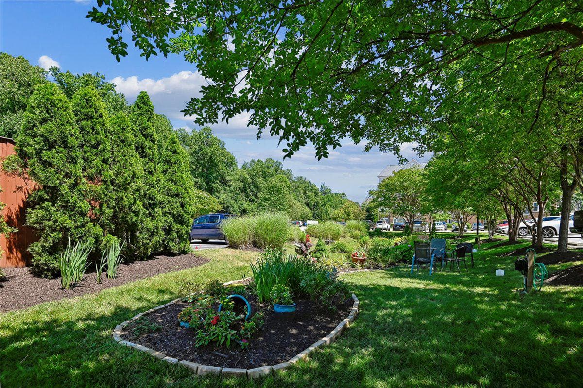 1011 Samantha Lane #302 photo 20