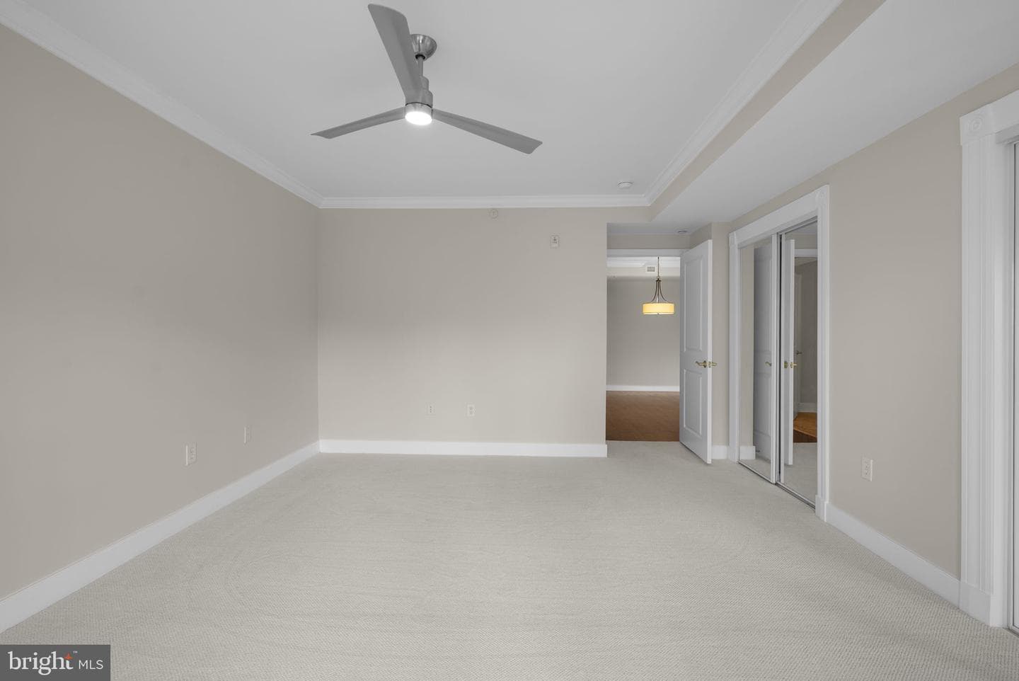 5 Park Place #415 photo 38