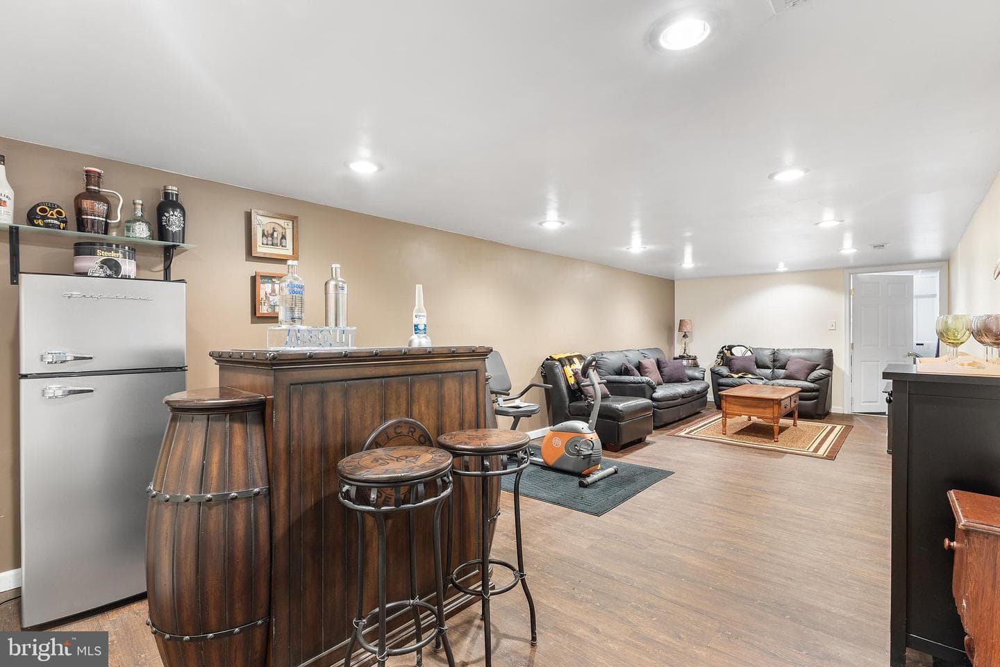 758 210th Street photo 28
