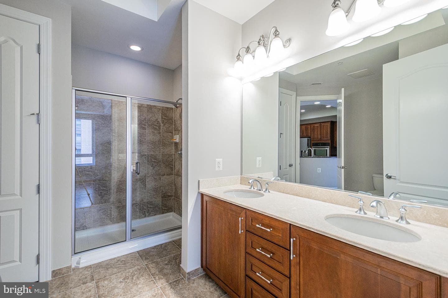 1915 Towne Centre Boulevard #707 photo 27