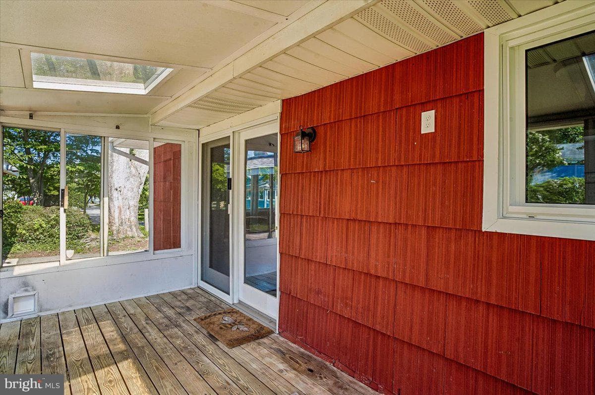 4866 Church Lane photo 14