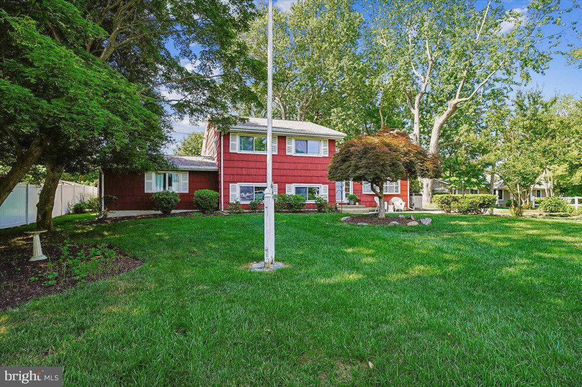 4866 Church Lane photo 4