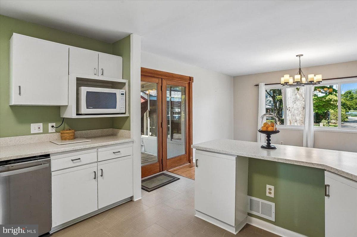 4866 Church Lane photo 42