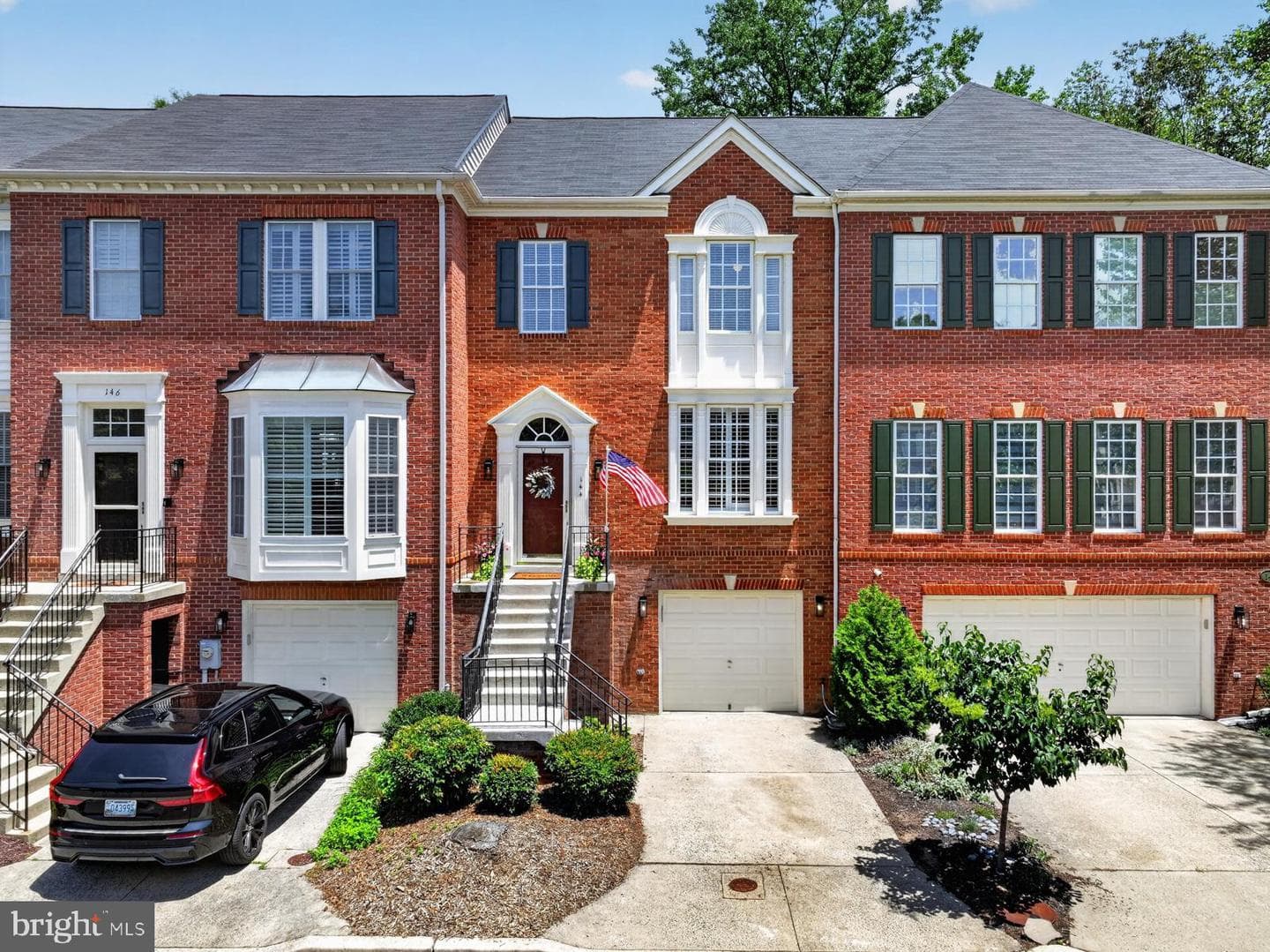144 Riverton Place, Edgewater