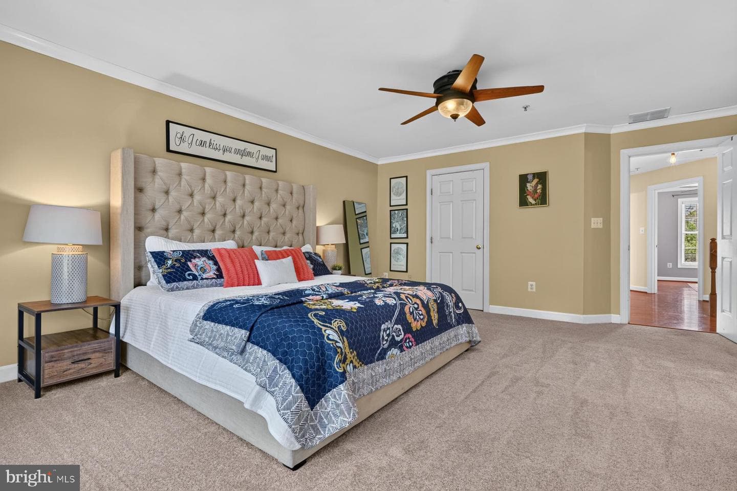 144 Riverton Place photo 18