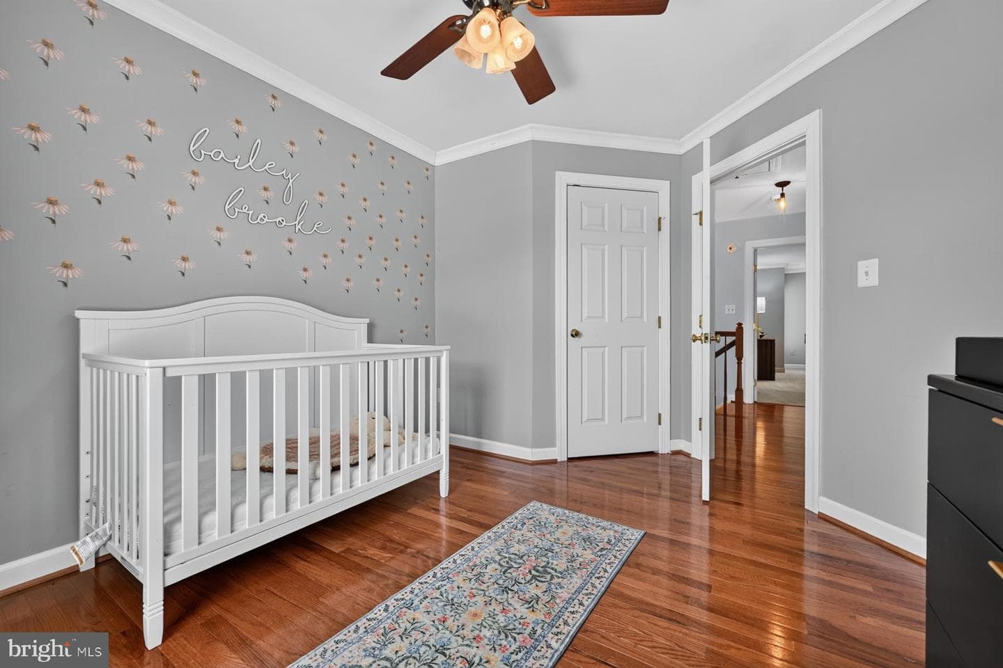 144 Riverton Place photo 30