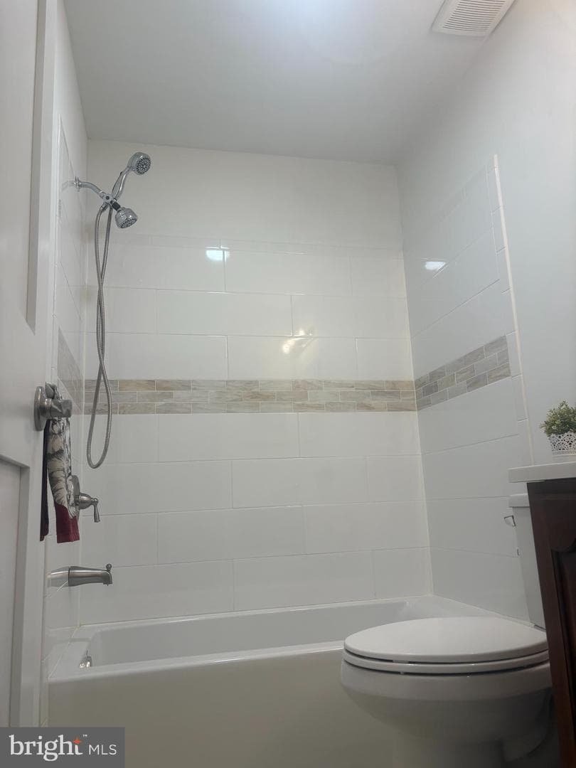 708 Sydney Terrace photo 30