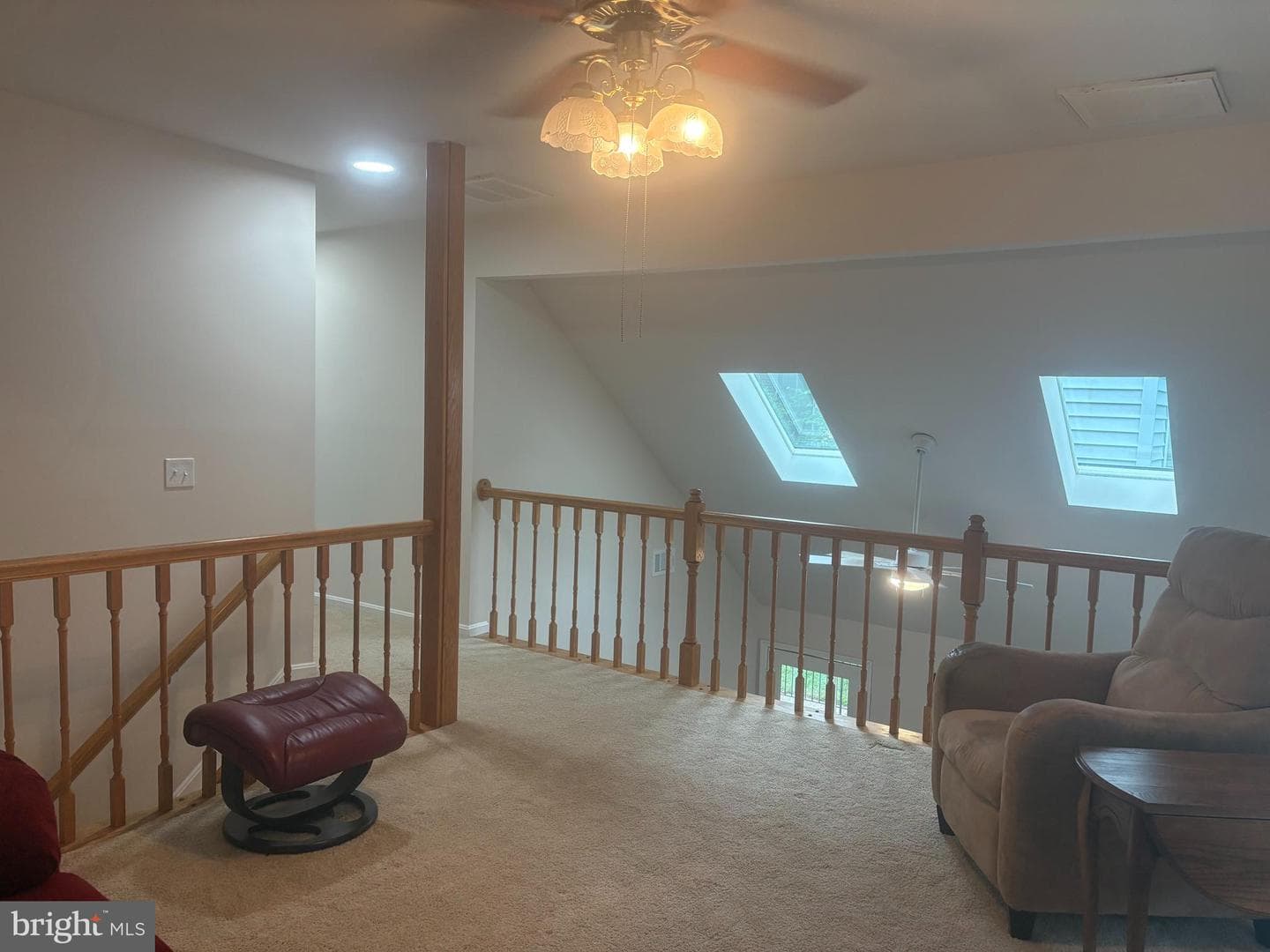 708 Sydney Terrace photo 37