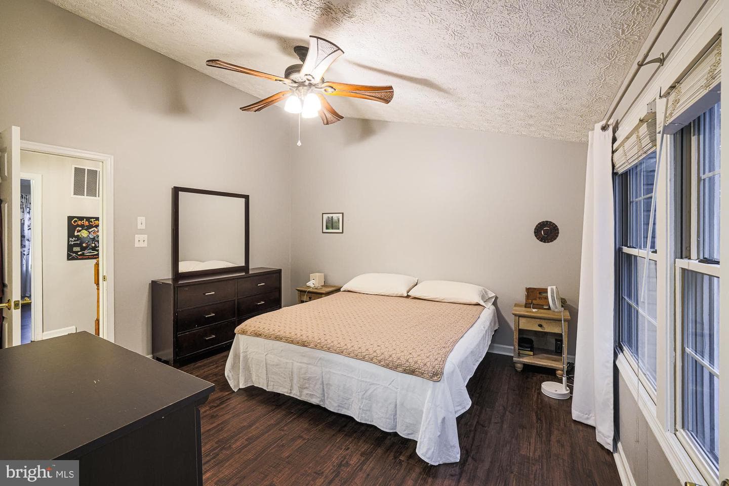 1334 Hollow Glen photo 26