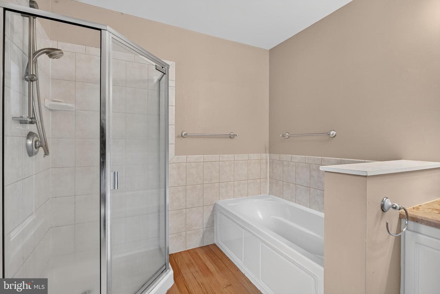 5125 Marx Drive photo 22