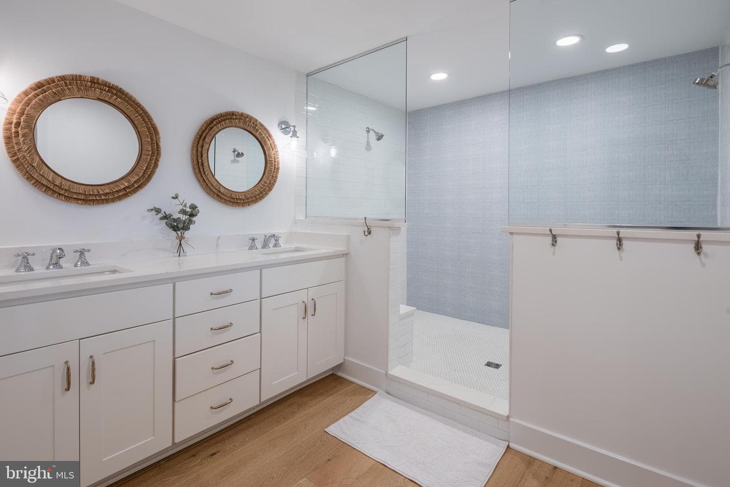1018 Magothy Avenue photo 36