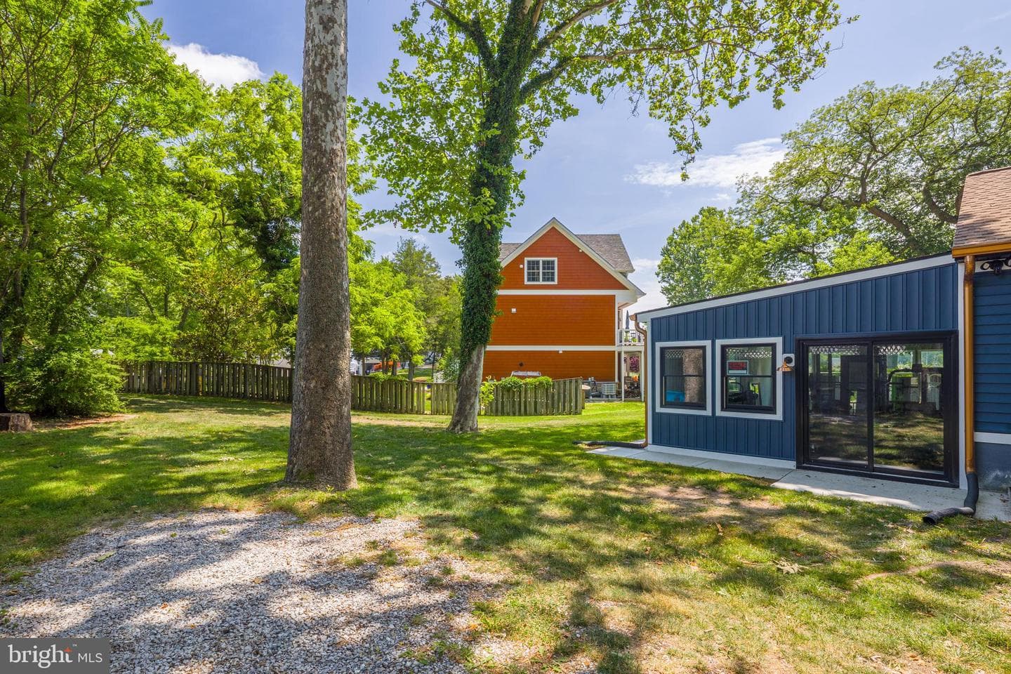 1018 Magothy Avenue photo 98
