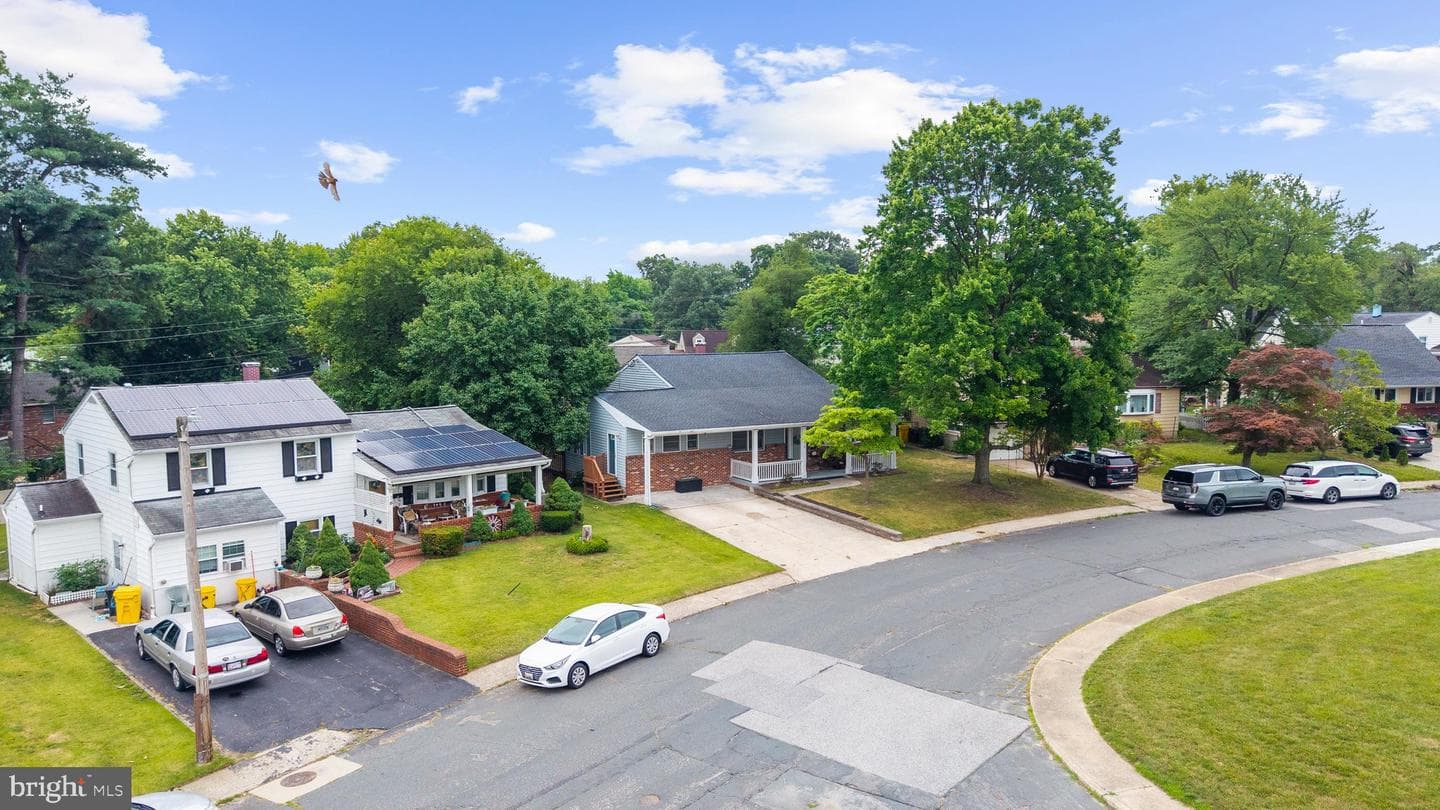605 Carolyn Road photo 56