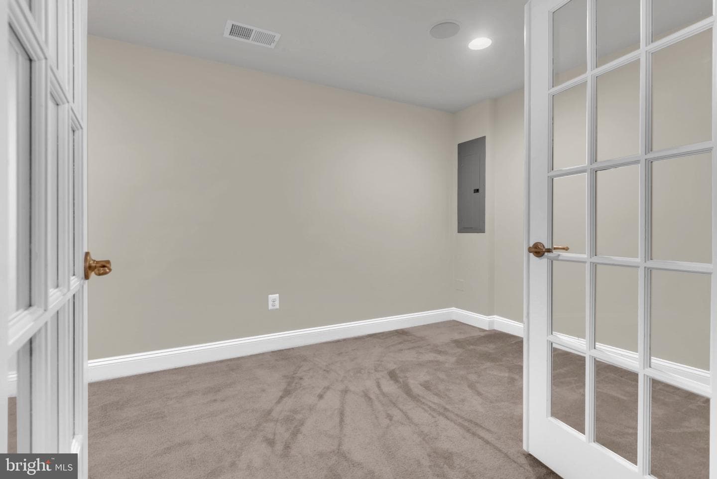 7278 Dorchester Woods Lane photo 26