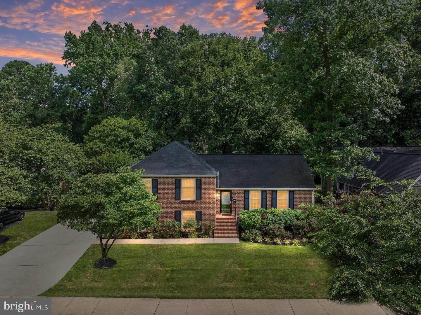 1589 Crofton Parkway, Crofton