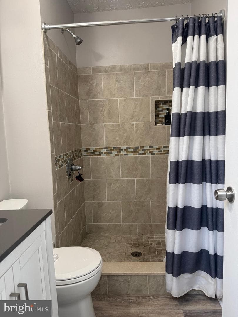 654 Paddle Wheel Court W photo 16