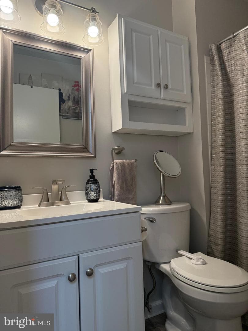654 Paddle Wheel Court W photo 21