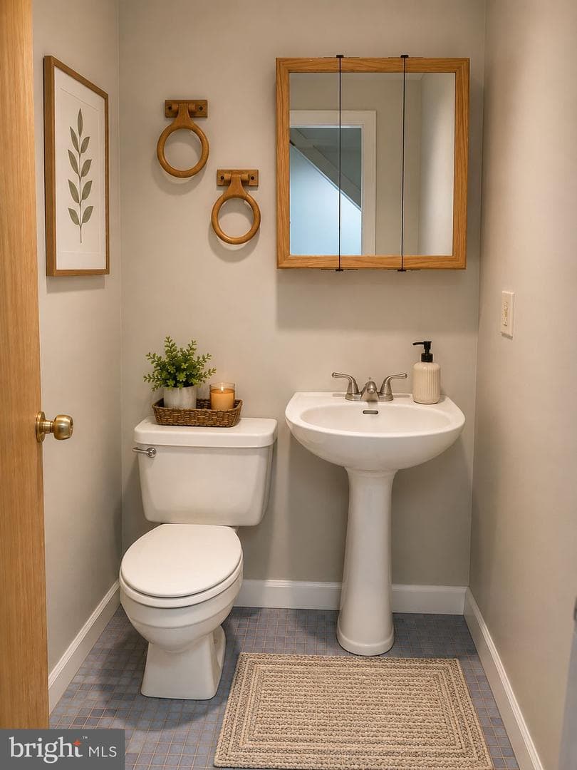 654 Paddle Wheel Court W photo 25
