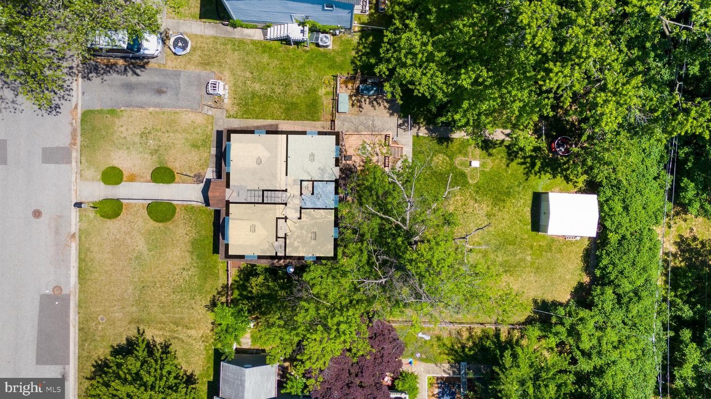 205 7th Avenue photo 48