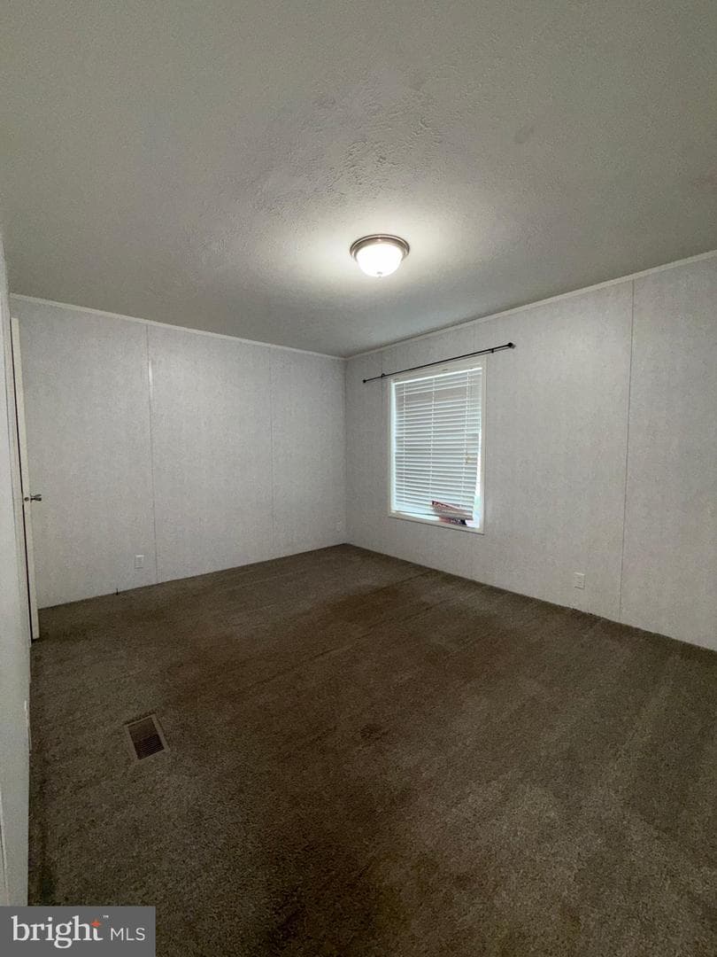 34 2nd Street photo 11