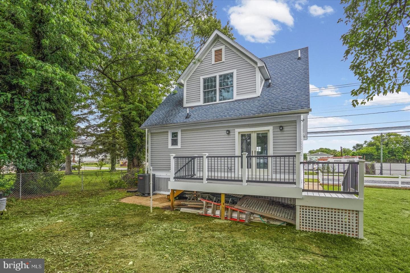 5234 6th Street photo 7