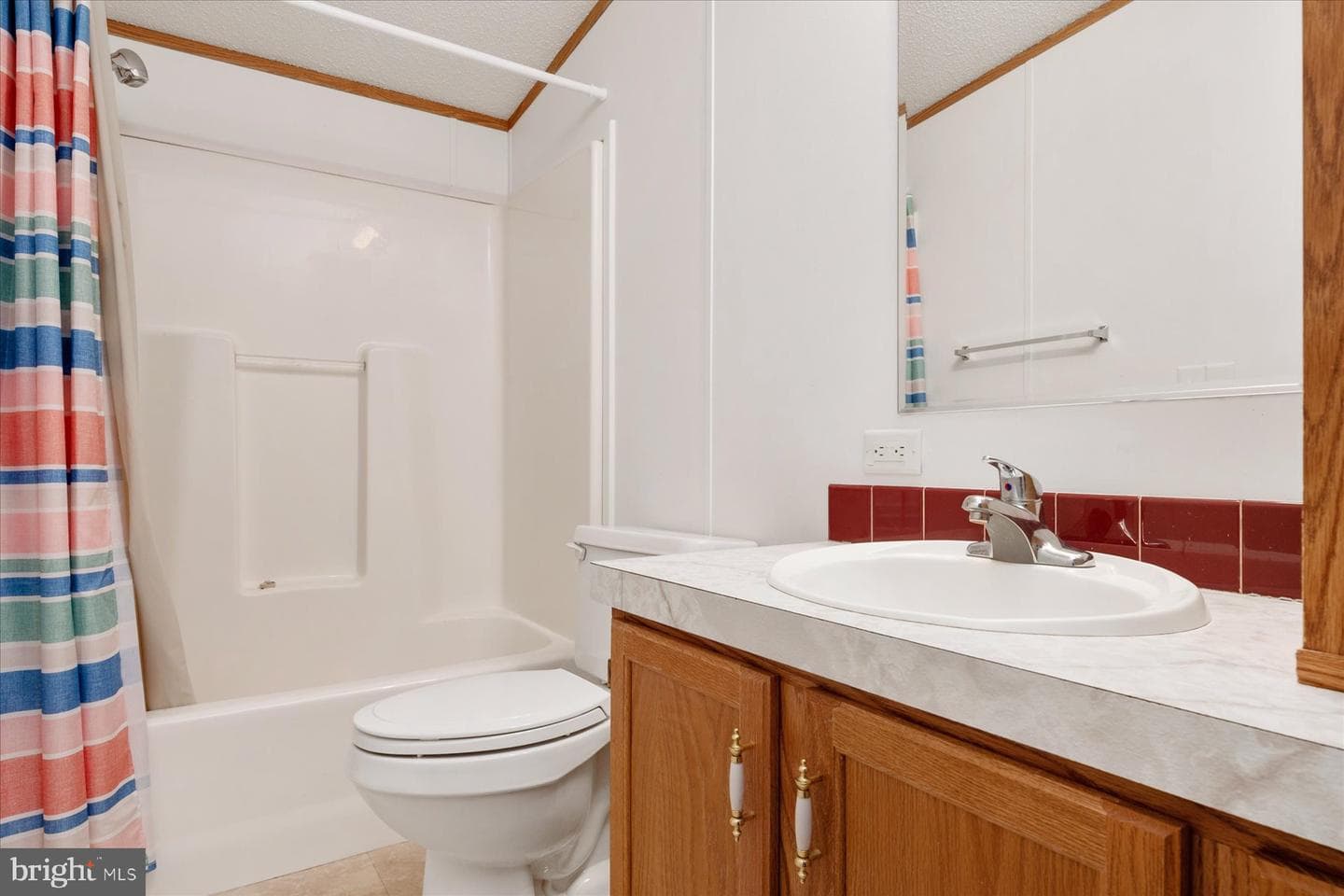 7513 Gleneagle Drive photo 10