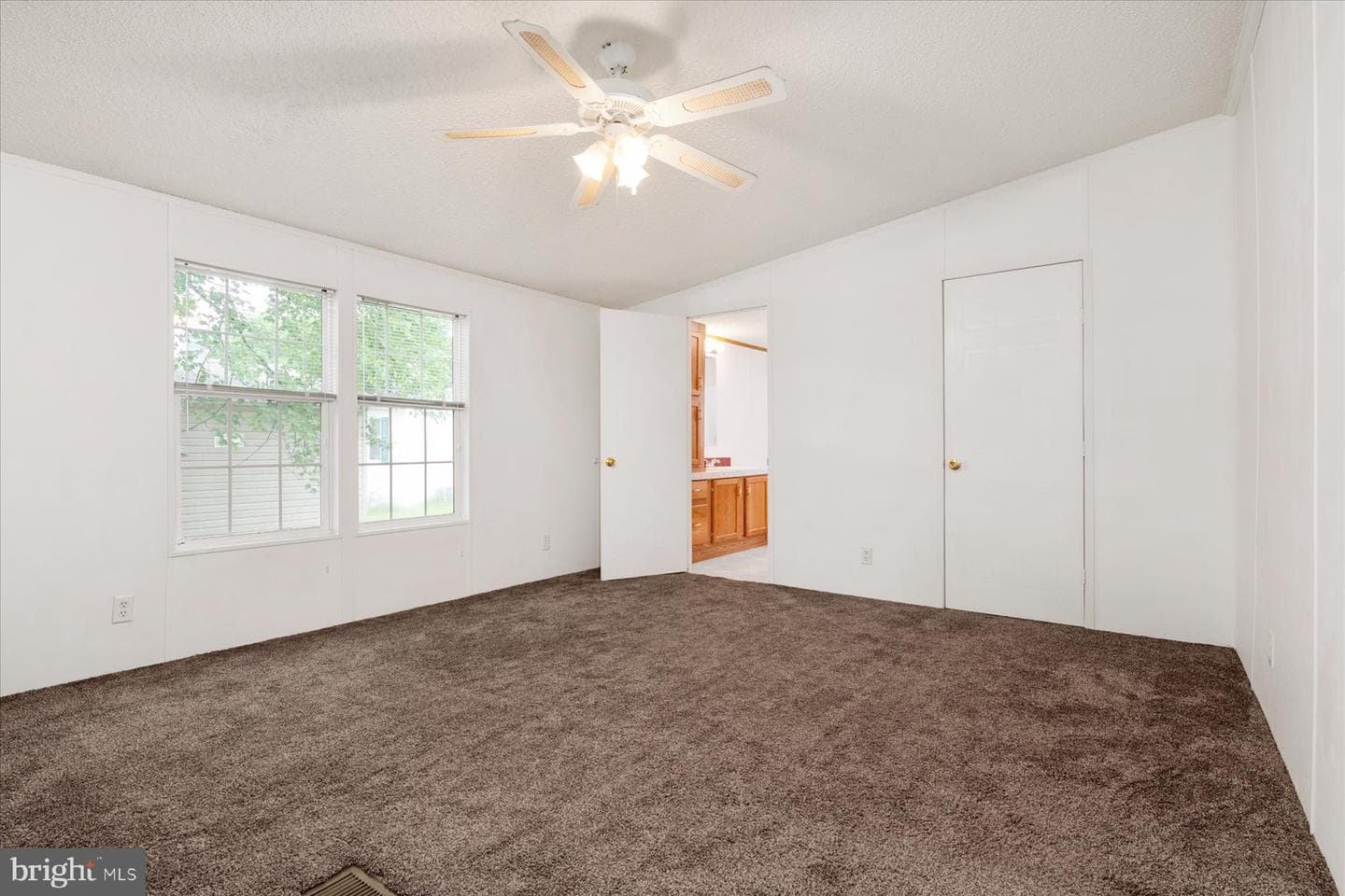 7513 Gleneagle Drive photo 23