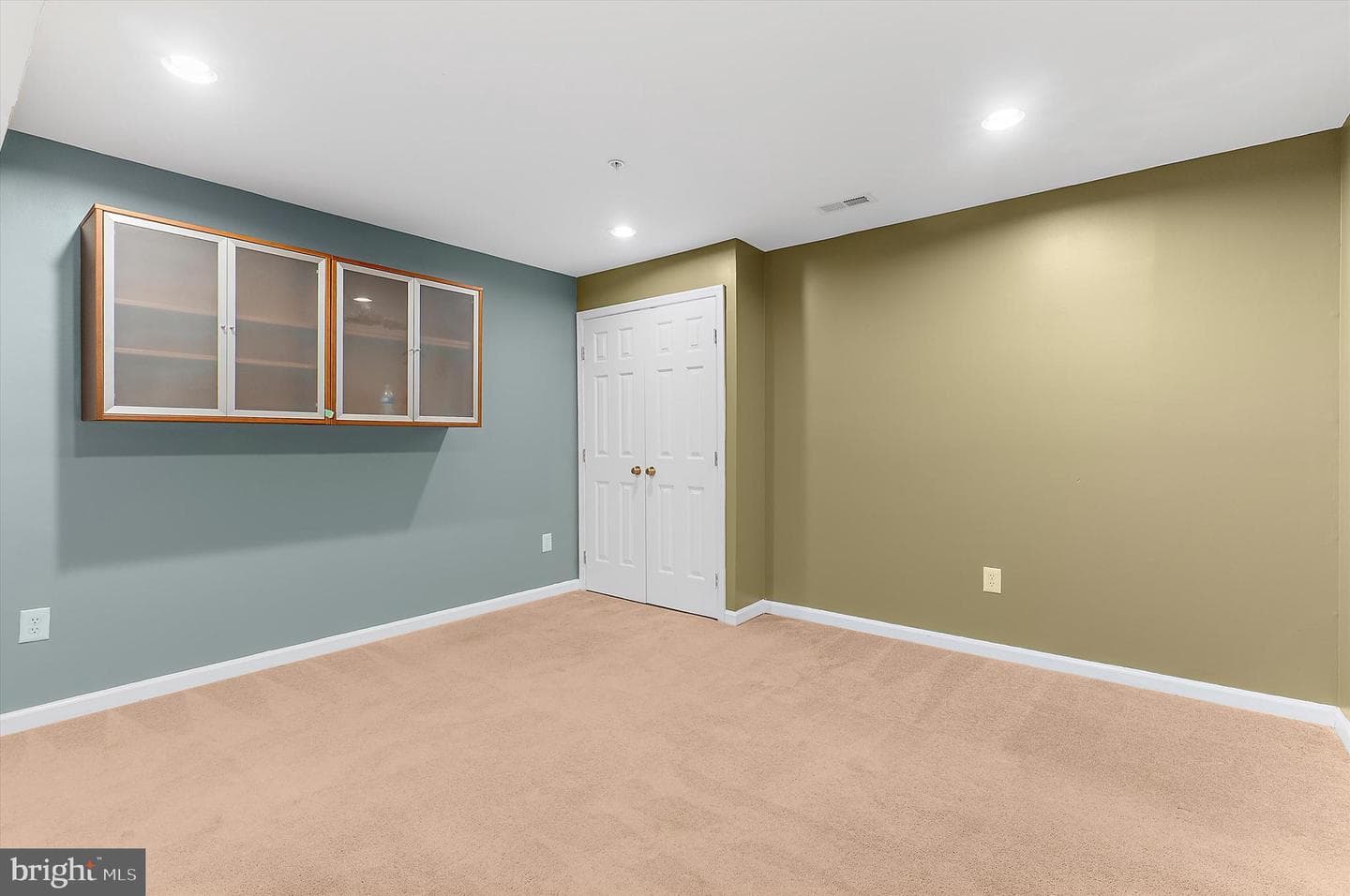 2432 Knapps Way photo 30