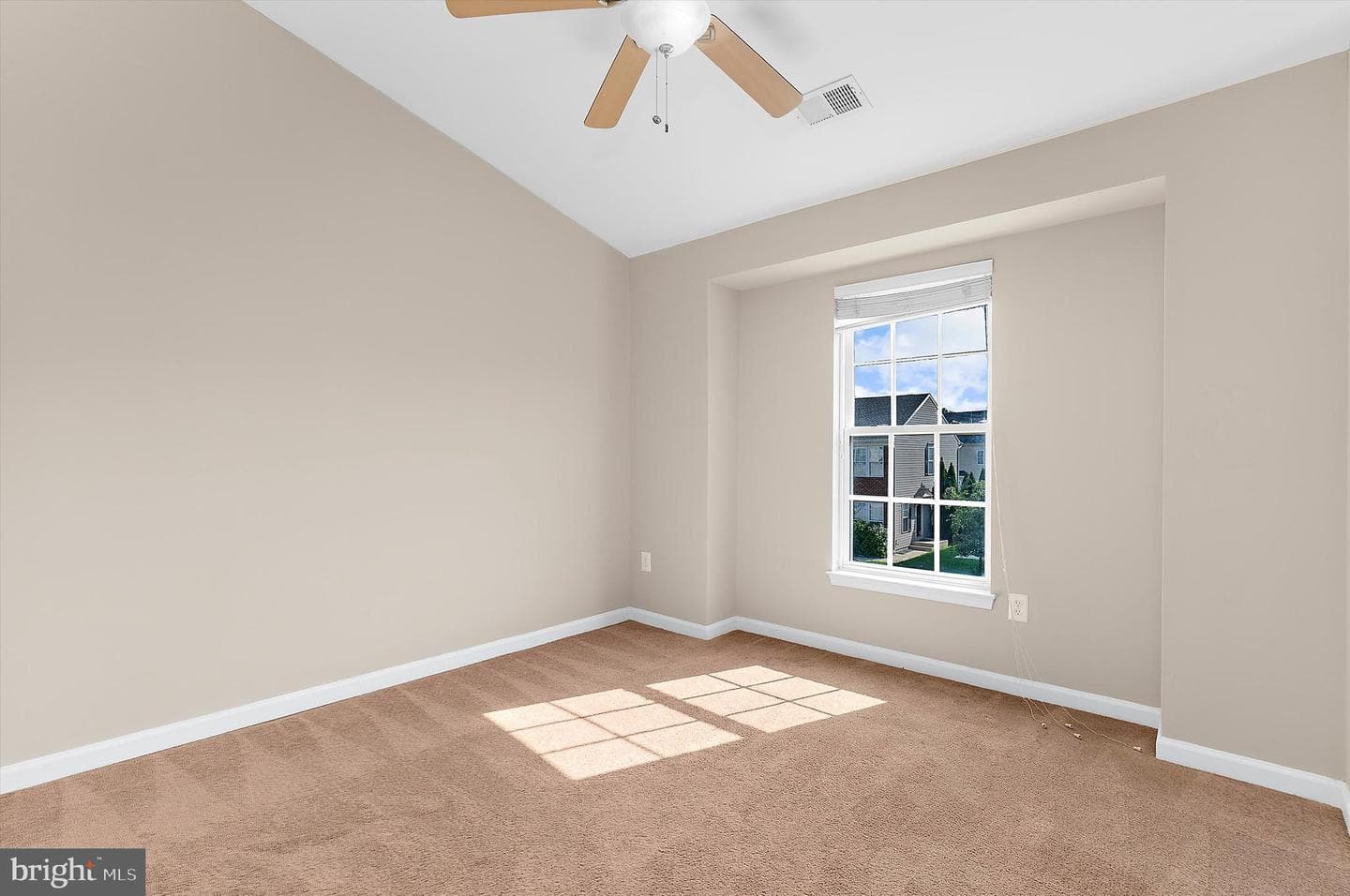 2432 Knapps Way photo 34
