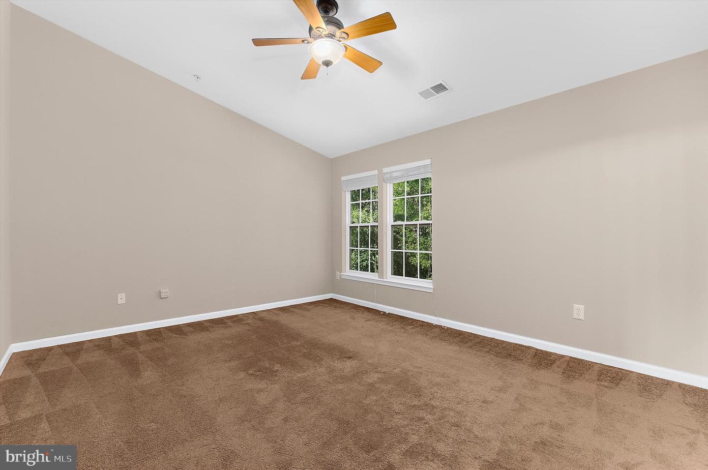2432 Knapps Way photo 38