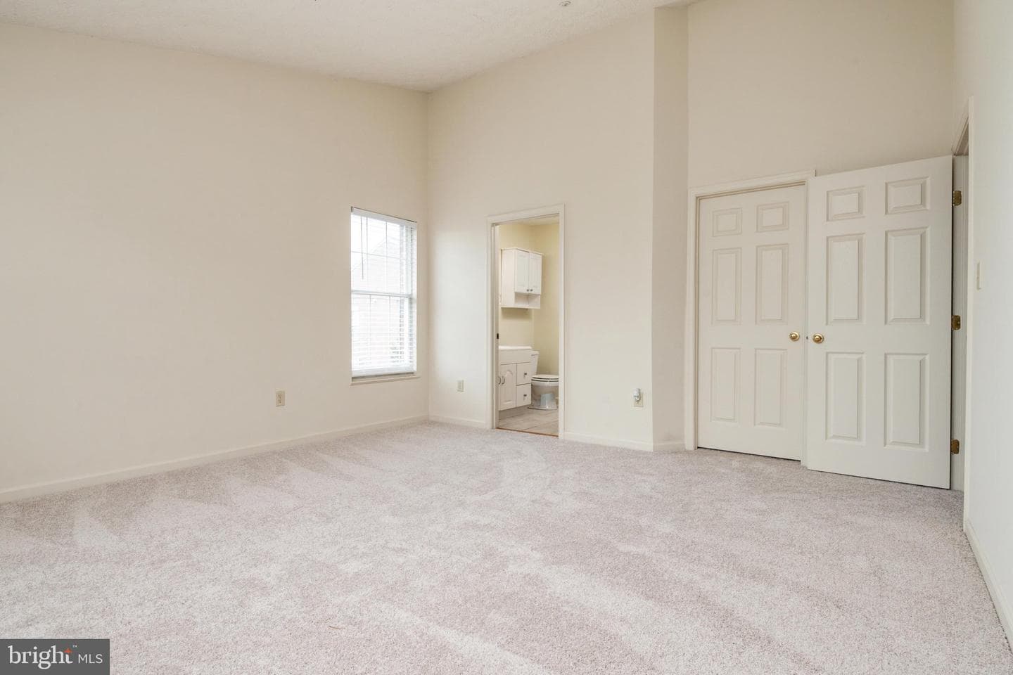 703 Orchard Overlook #303 photo 20