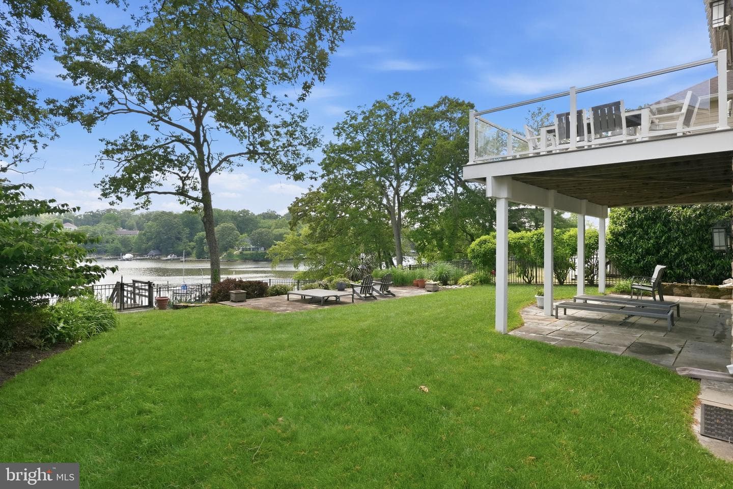641 Honeysuckle Lane photo 46