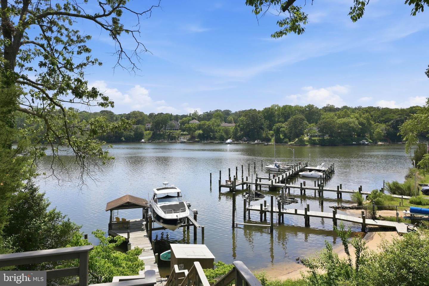 641 Honeysuckle Lane photo 48