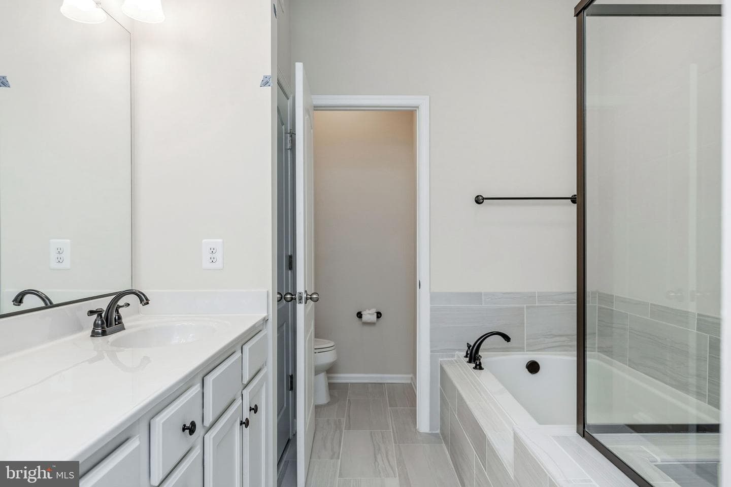 8145 Hollow Court photo 19