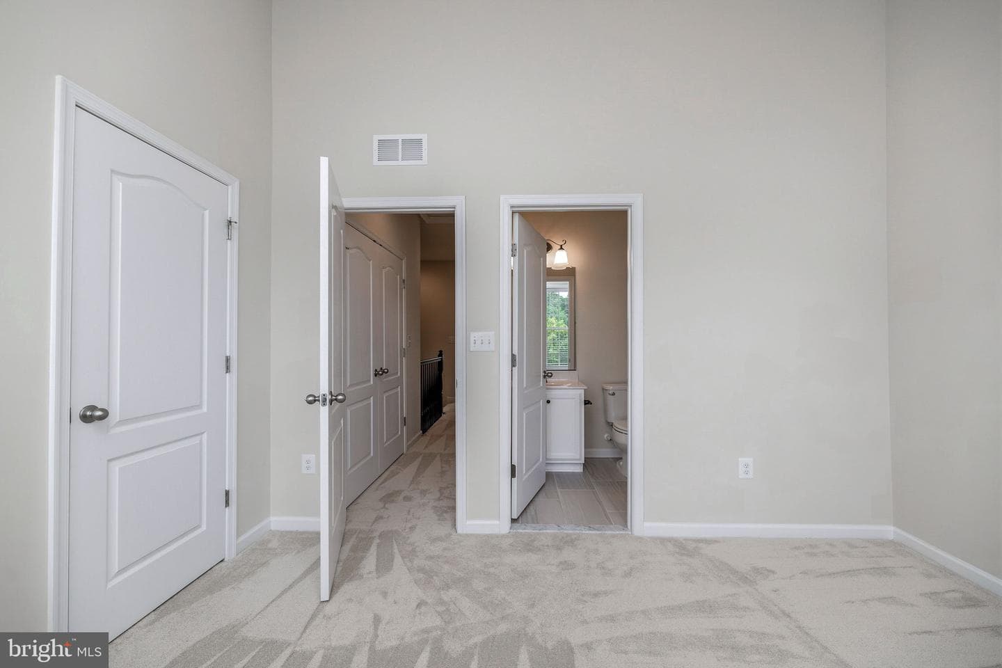 8145 Hollow Court photo 23