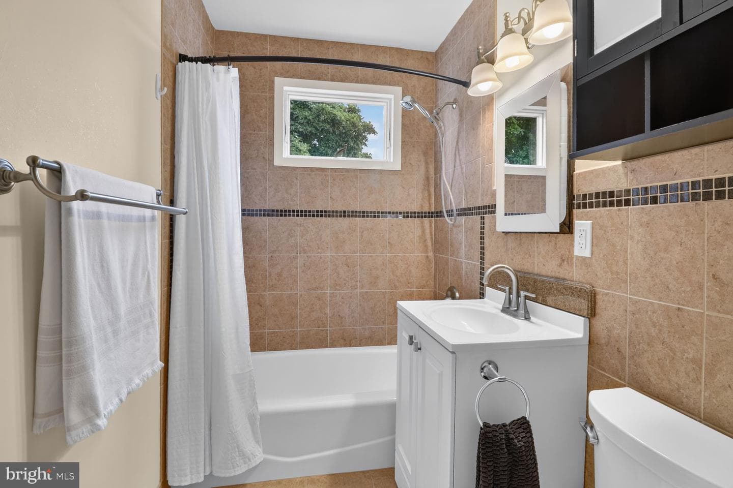 8214 W West End Drive photo 11