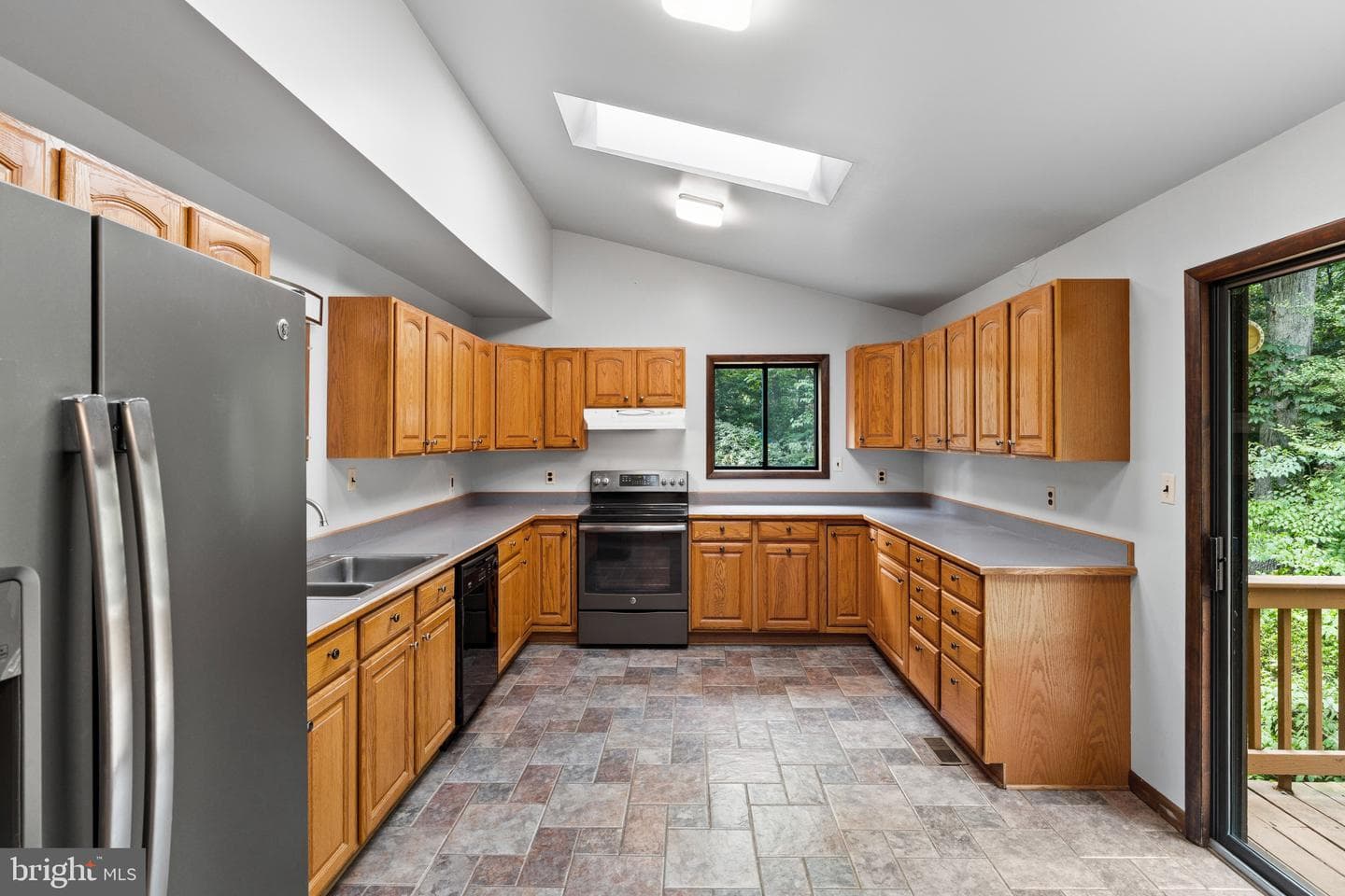 783 Sonne Drive photo 14