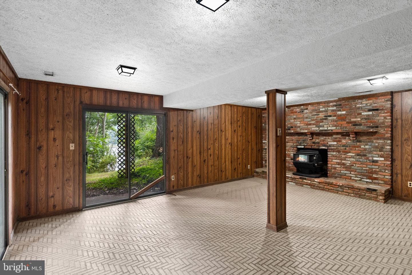 783 Sonne Drive photo 37