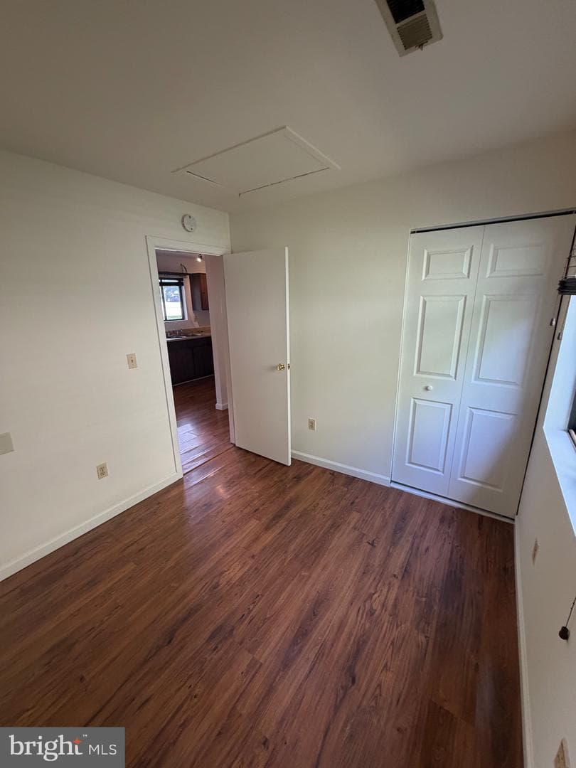 311 Londontown Road photo 12