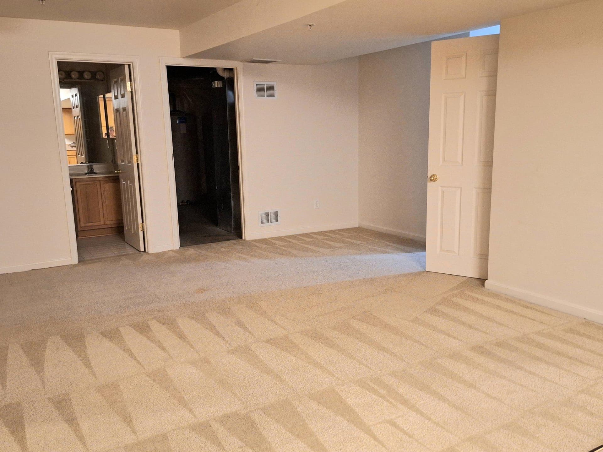 7906 Springridge Road photo 22