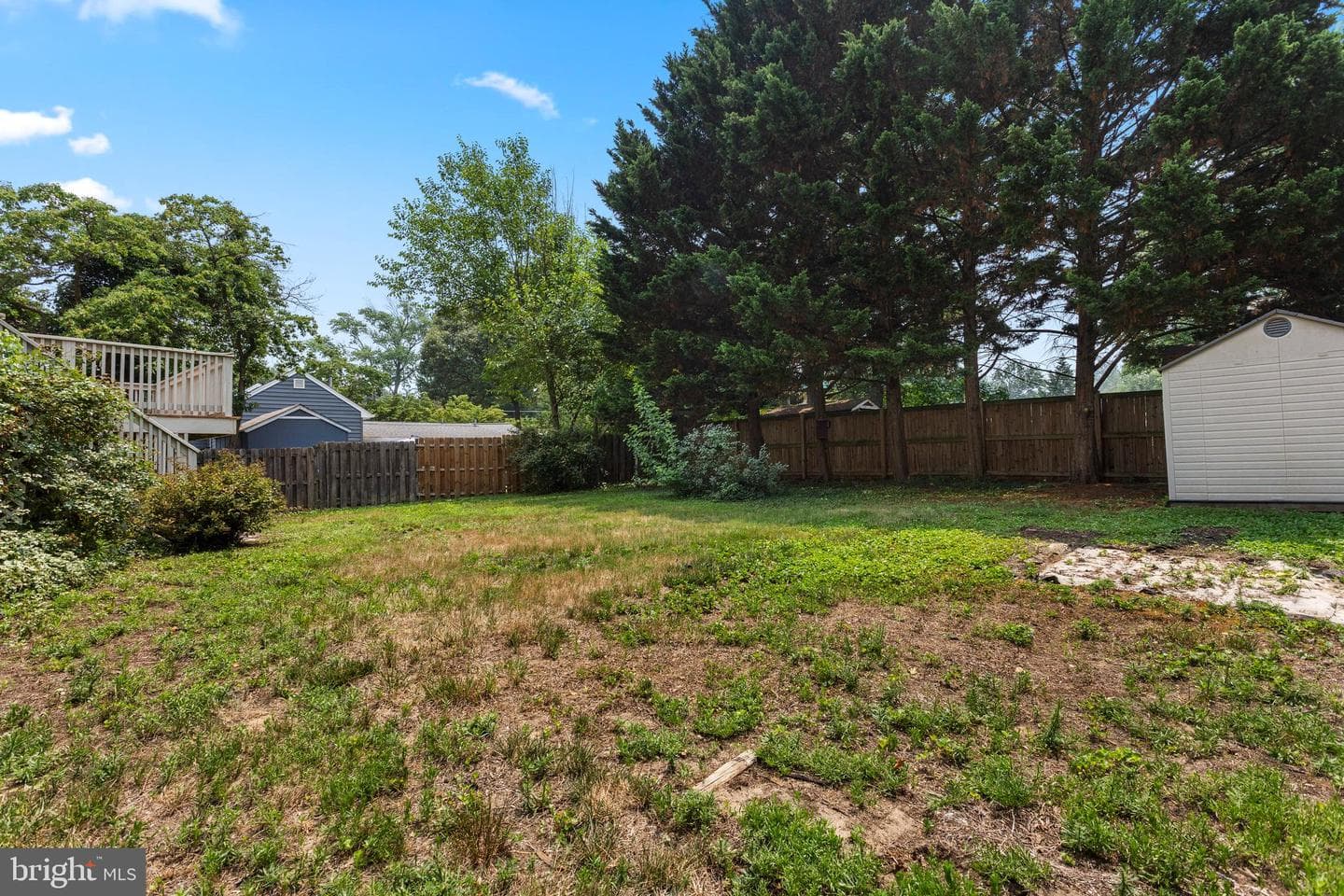 1099 Linden Tree Drive photo 31