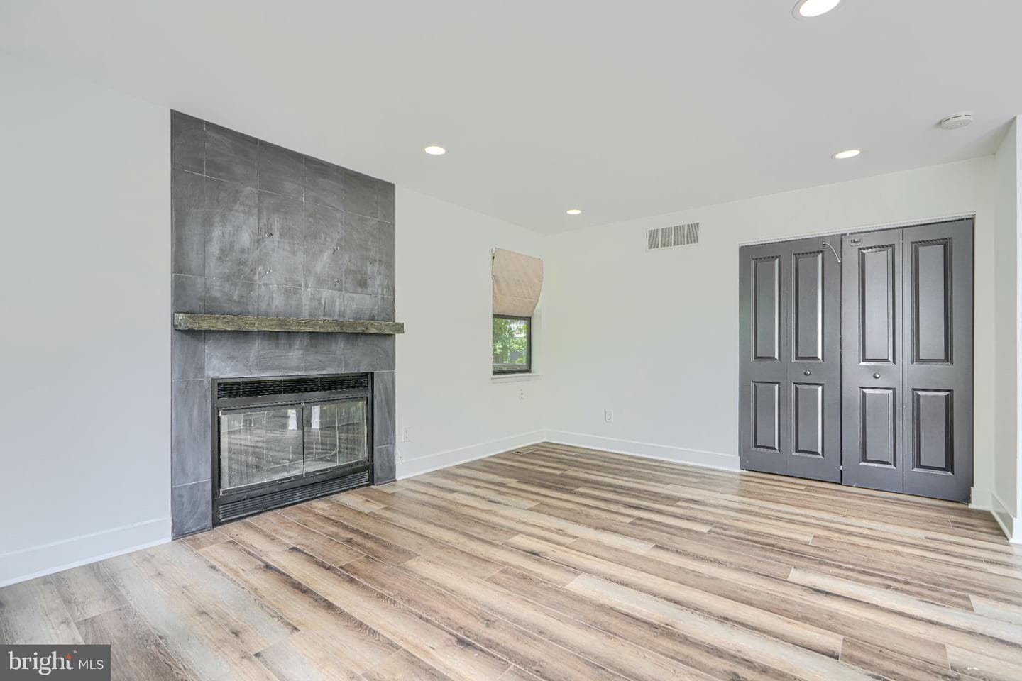 1412 Ellis Road photo 11