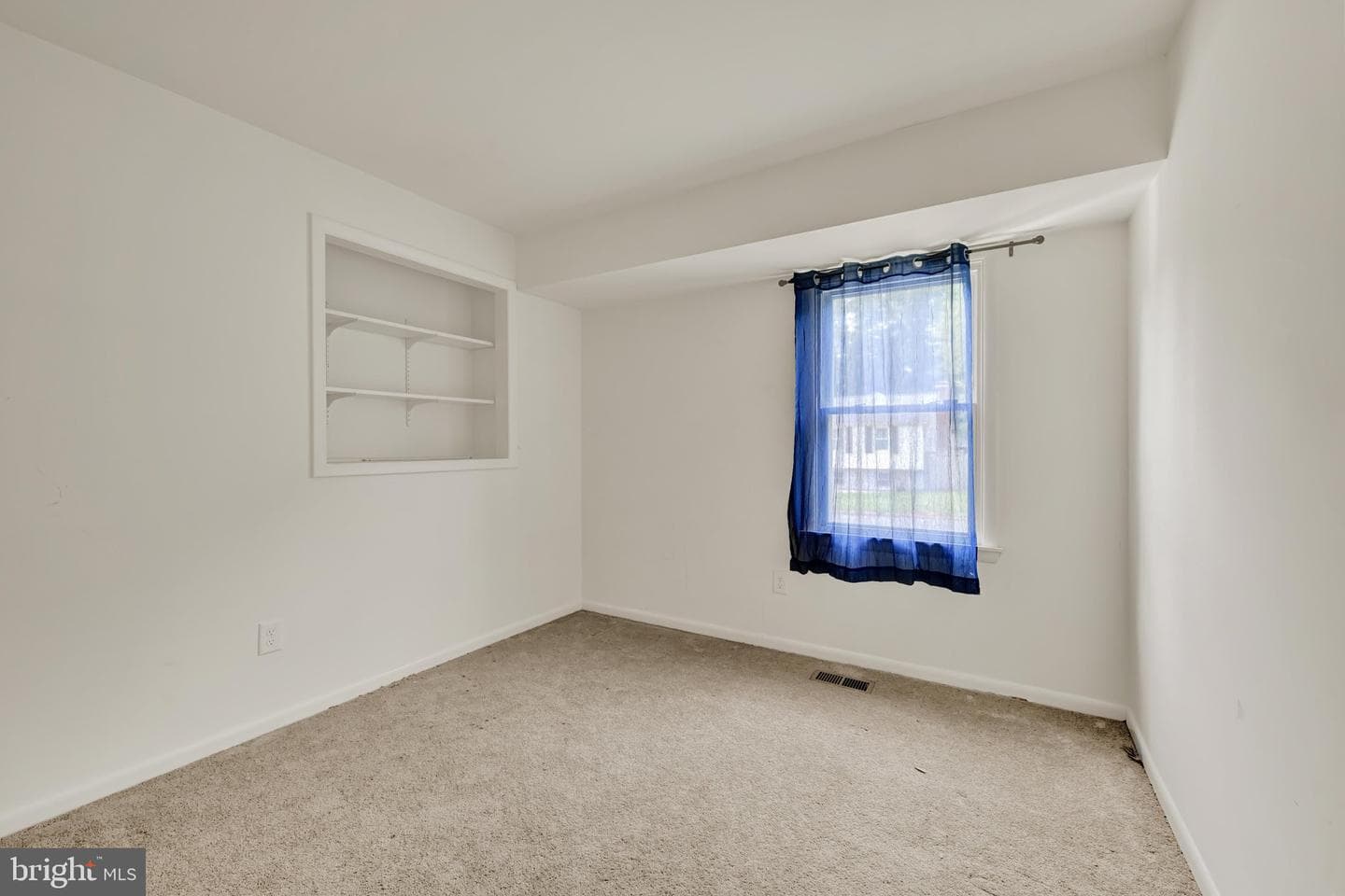 449 Cloverdale Circle photo 17